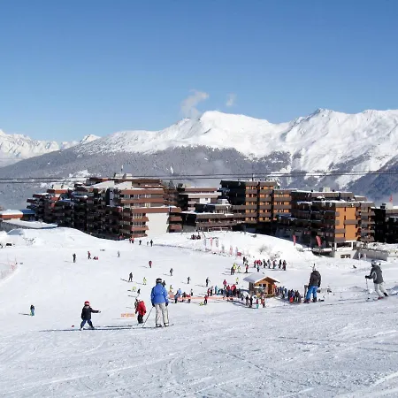 Combire 405 By Interhome דירה *