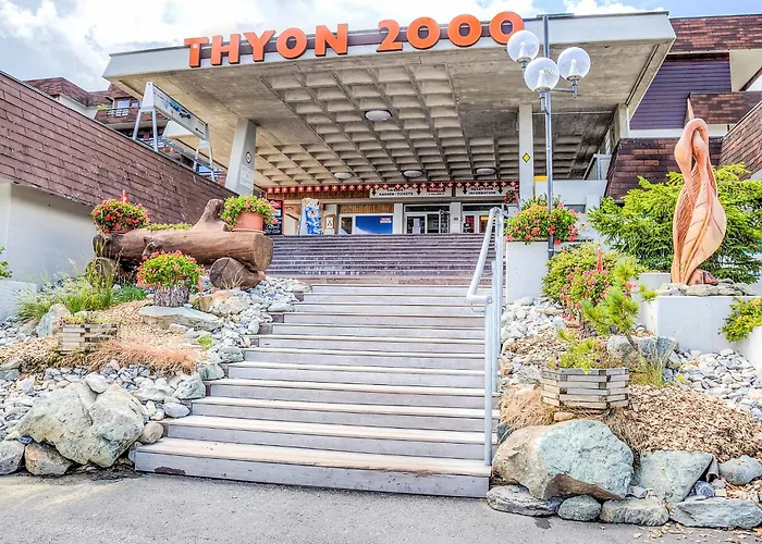 Combire 405 By Interhome